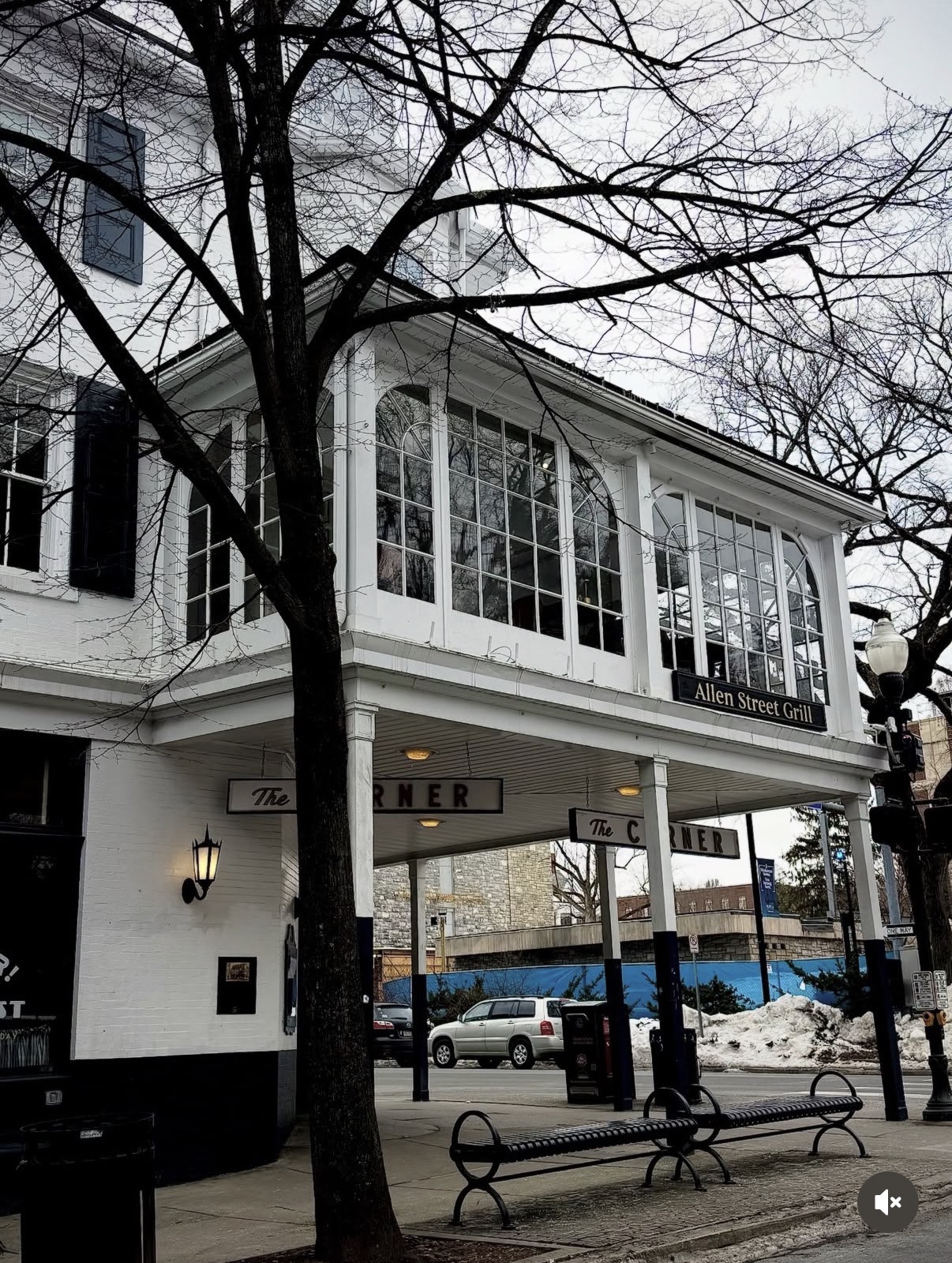 Amy Crownover - Instagram - Old Town Corners