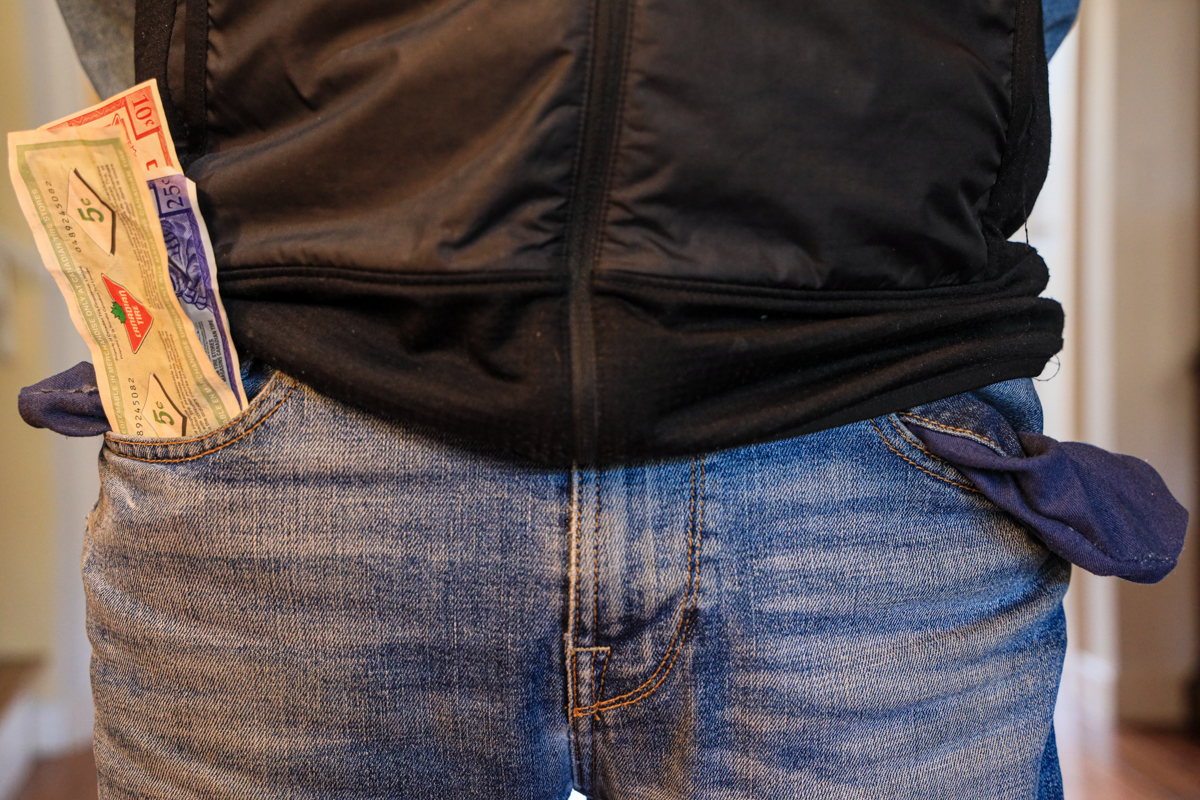 25-23-May.jpg-LB-wallet empty pockets