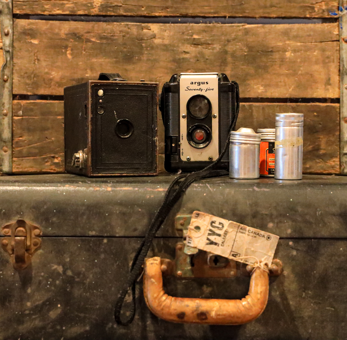 26-02-July-LB.jpg-old cameras 