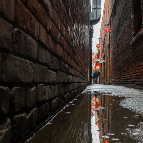 26-01-April-LB.jpg-lane